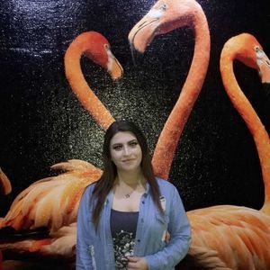 Meet your Posher, Desiree